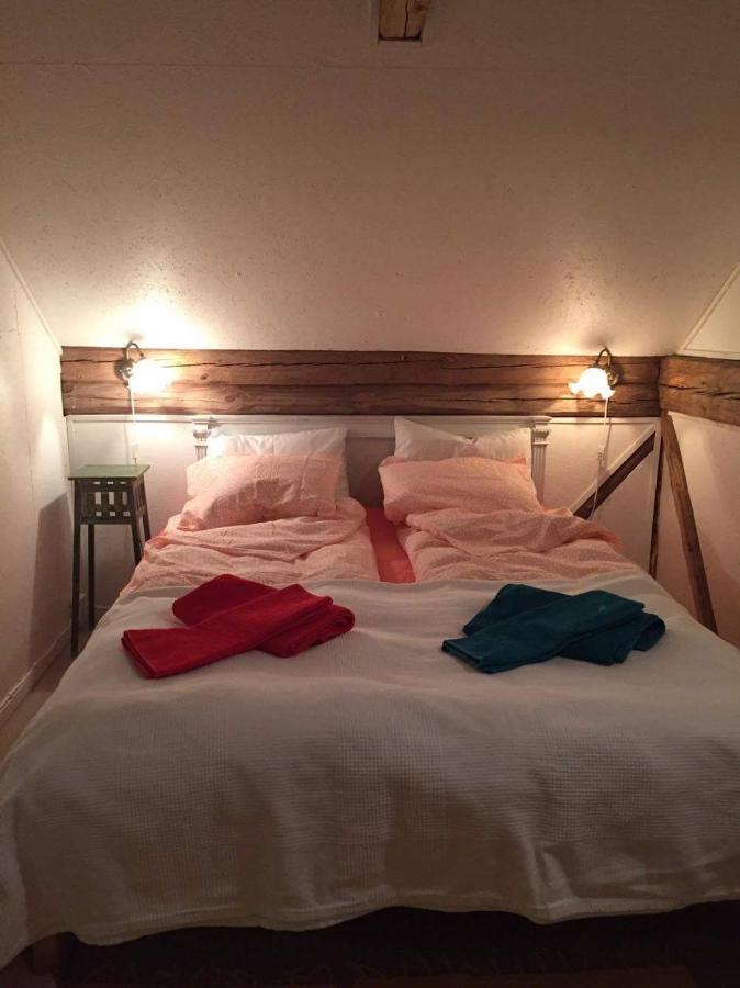 Bed and Breakfast Ranch Moerby à Stora Mellosa Extérieur photo