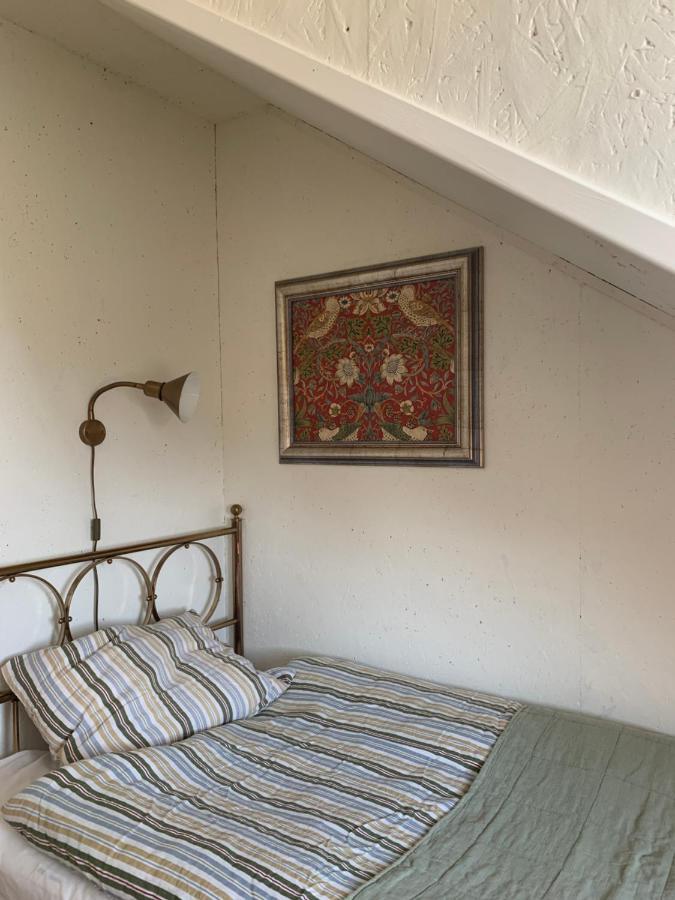 Bed and Breakfast Ranch Moerby à Stora Mellosa Extérieur photo